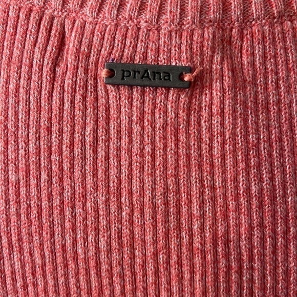 PrAna Pyper Peach Gerberas Halter Sweater Sz M EUC - Picture 4 of 8